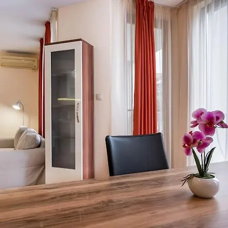 Belleville Апартаменты