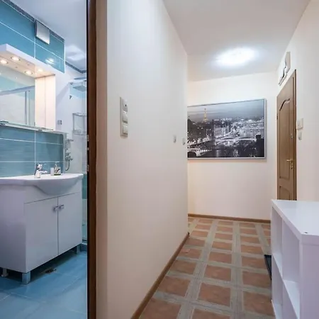 Belleville Guest Apartment