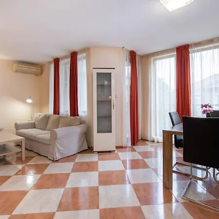Apartment Belleville